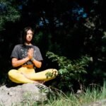 Práctica de mindfulness en la naturaleza